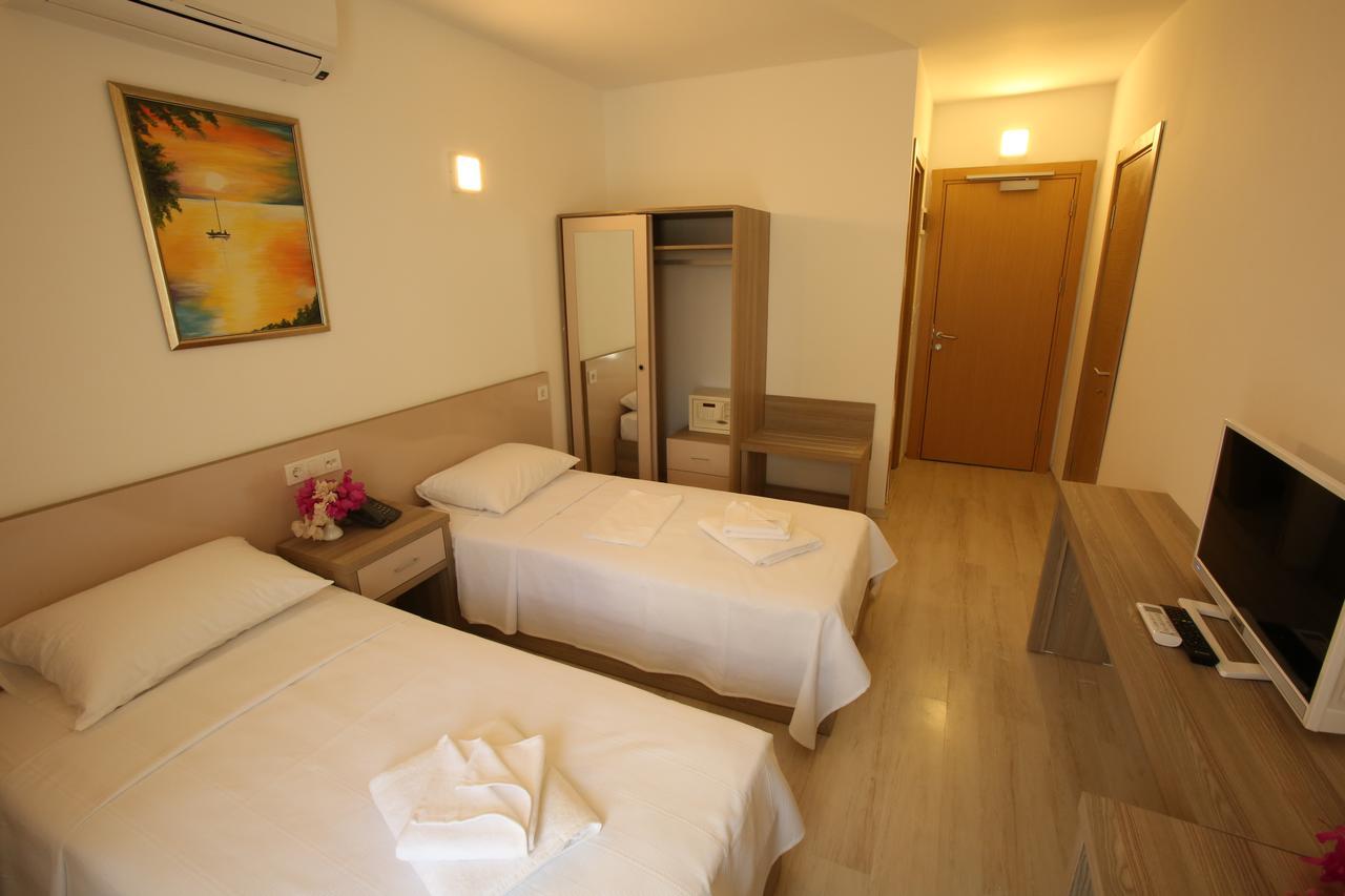 דטקה Aria Doria Otel מראה חיצוני תמונה
